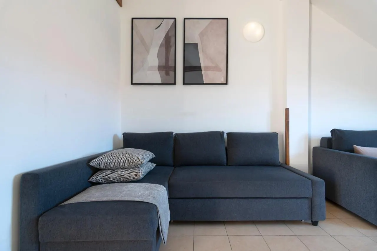 Bohemian Dreams Apartments And Suites By Dwellfort Prague Aparthotel