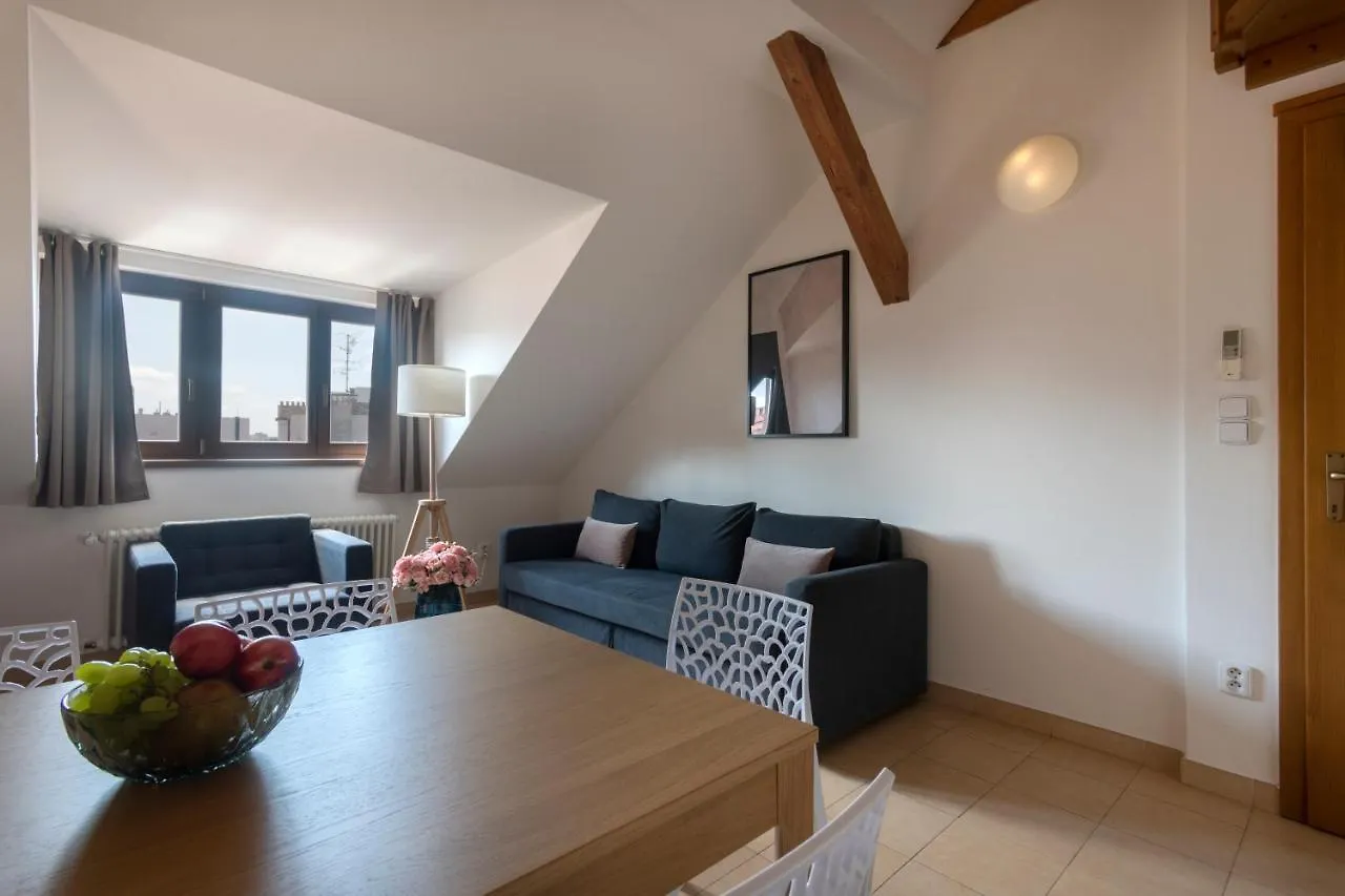 Bohemian Dreams Apartments And Suites By Dwellfort Praga