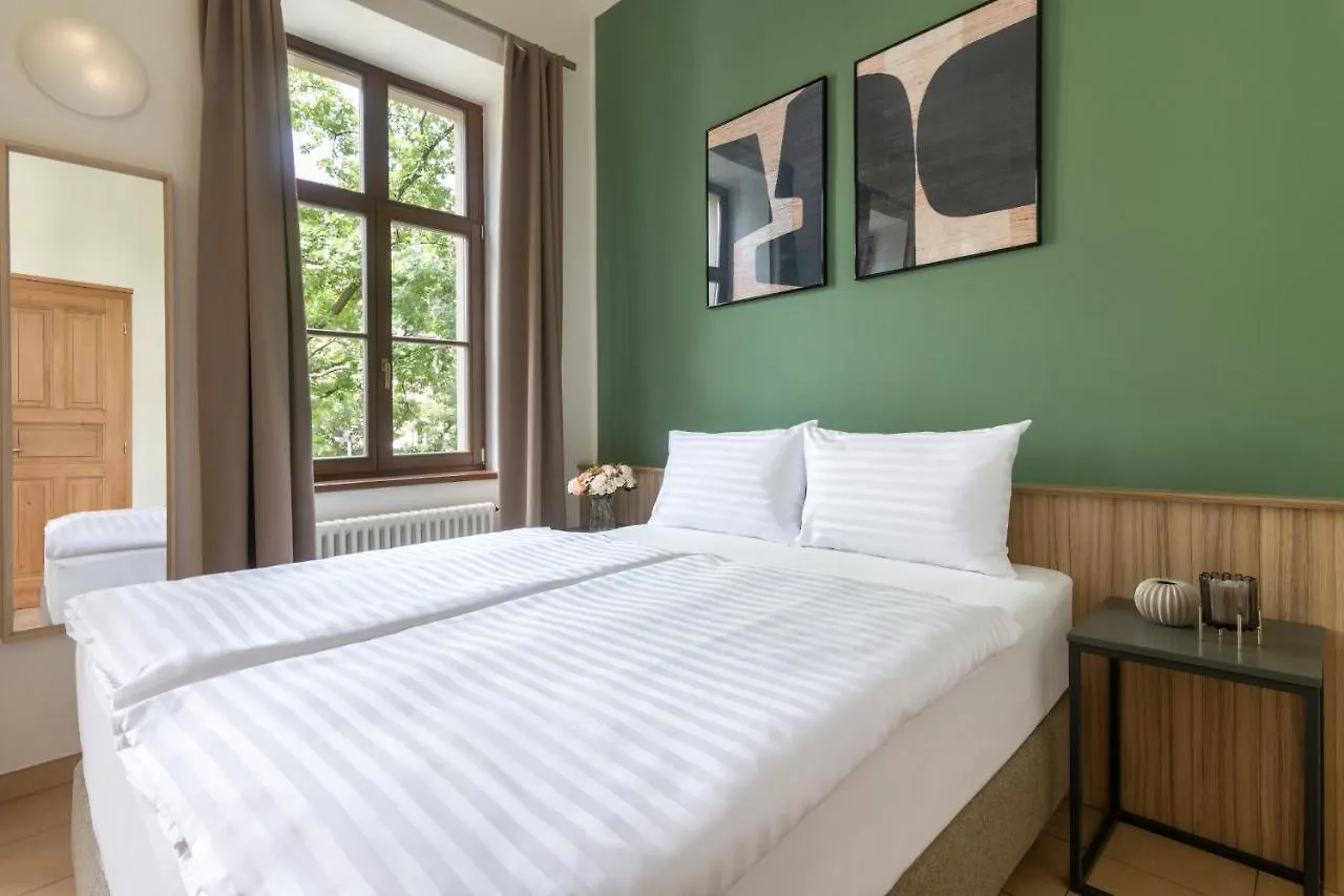 Bohemian Dreams Apartments And Suites By Dwellfort Praga 4*,  República Checa