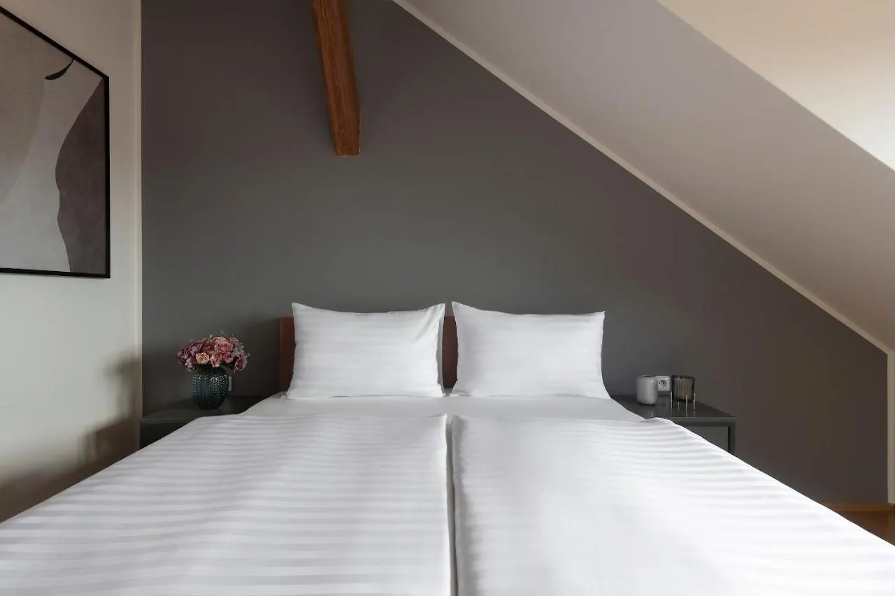Apartahotel Bohemian Dreams Apartments And Suites By Dwellfort Praga